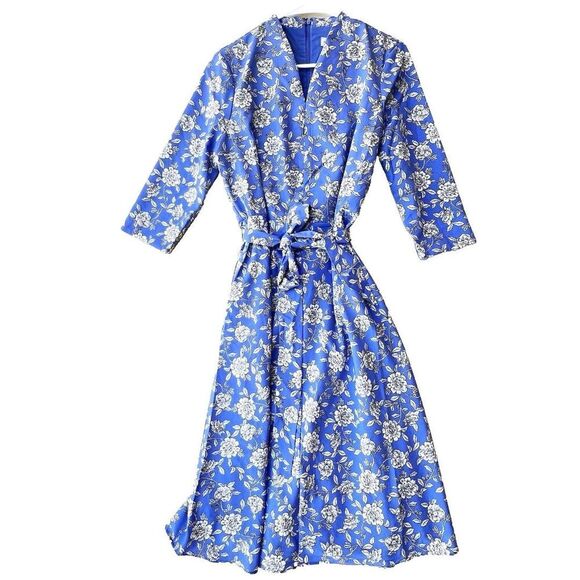Appleseed's Dresses & Skirts - APPLESEED'S Blue Floral Midi Dress Womens  Stretch blue purple  Sleeve Tie 10P.